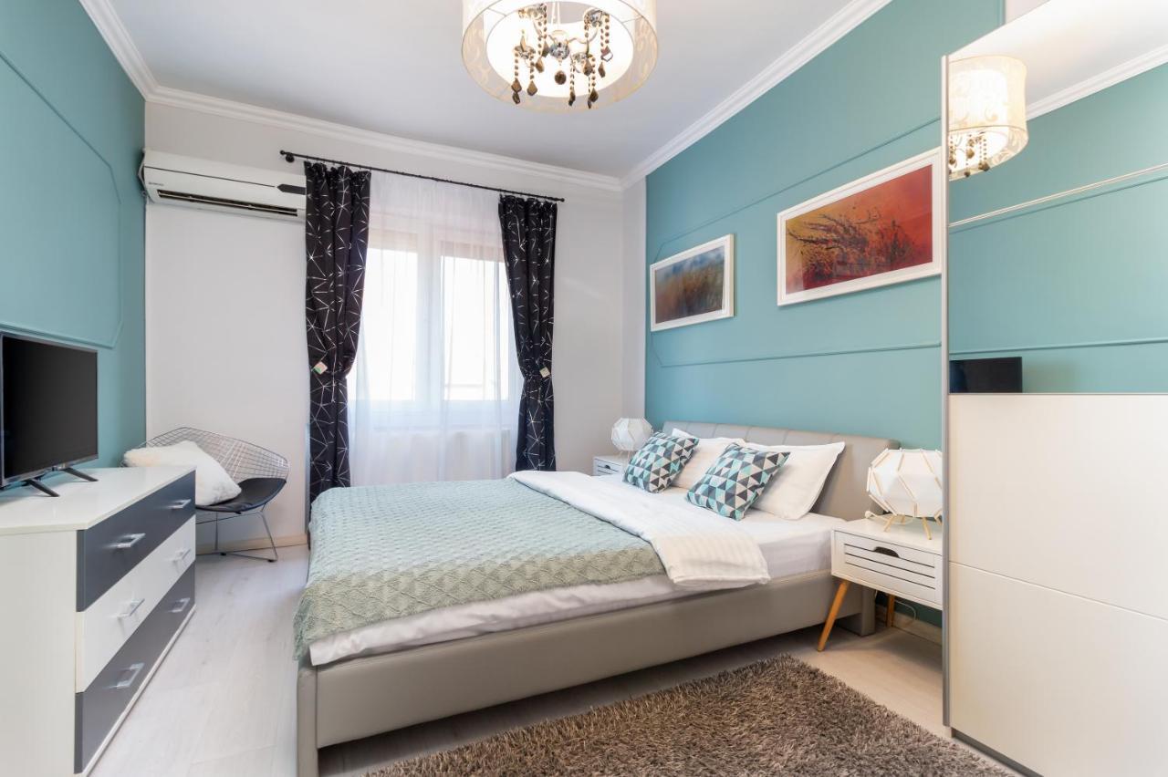 Moonlight Central Apartments Орадя Екстер'єр фото
